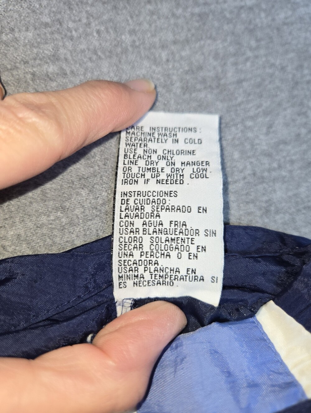 Reversible CS Rainjacket - Picture 7 of 14